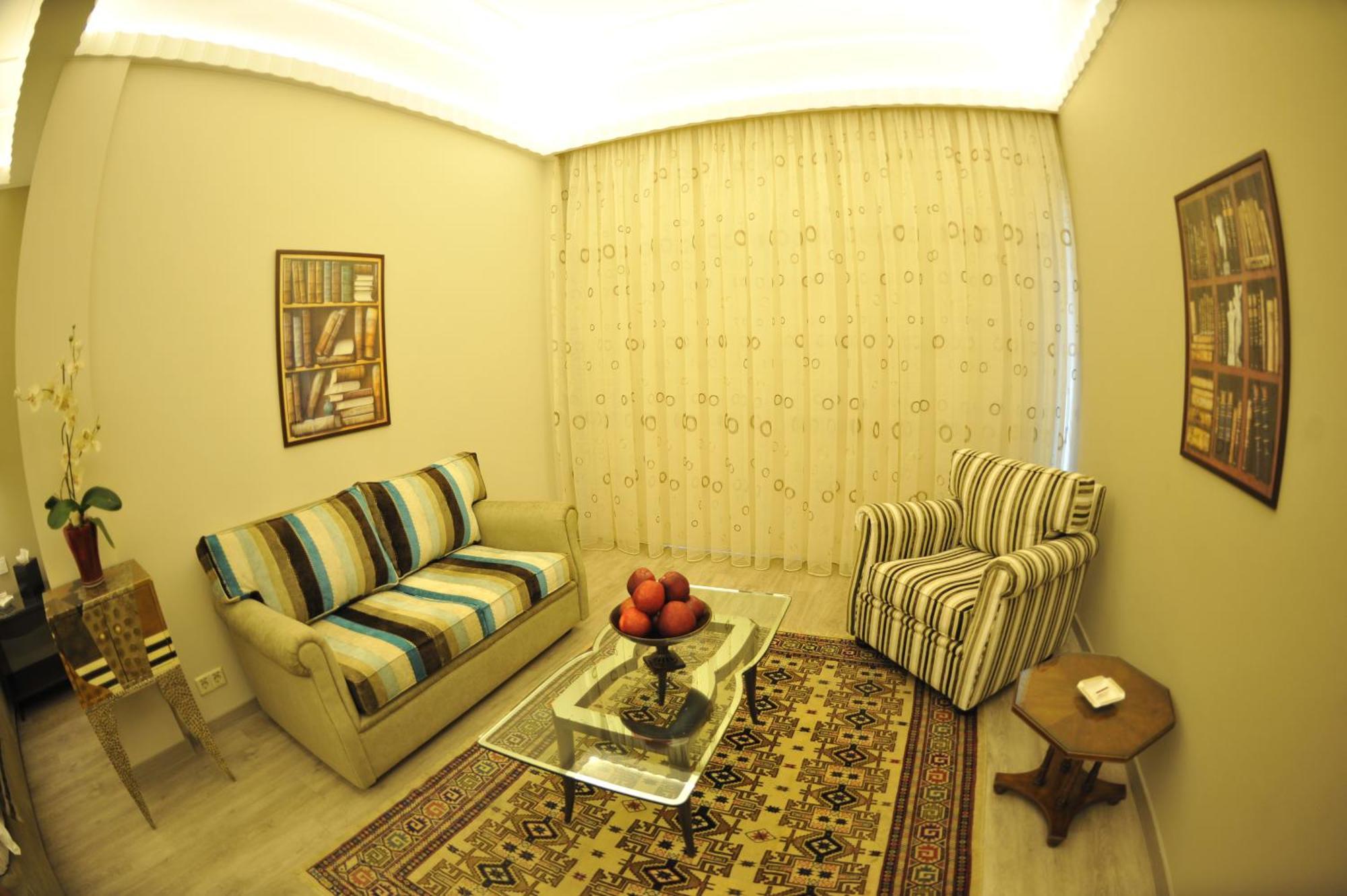 Hotel Warwick Palm Beirut
