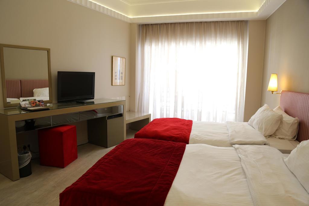Hotel Warwick Palm Beirut